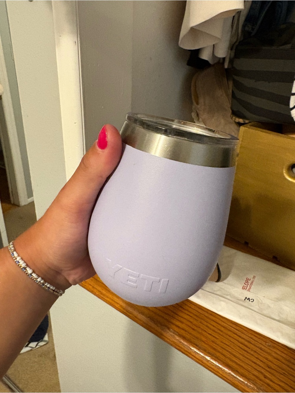 Yeti wine rambler 10 oz